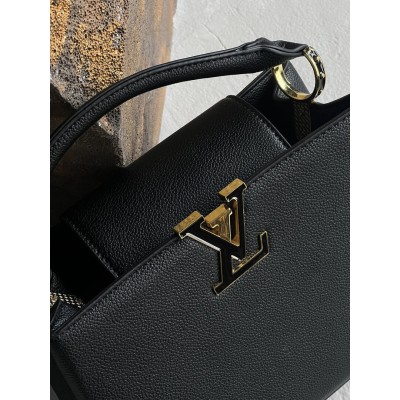 Жіноча сумка Louis Vuitton Capucines через плече Луї Віттон чорний класичний