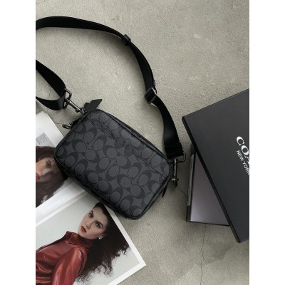 Чоловічі сумки COACH GRAHAM CROSSBODY через плече чорний Коуч