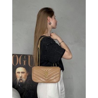 Жіноча сумка Yves Saint Laurent Loulou leather bag через бежевий плече Лоран Medium size