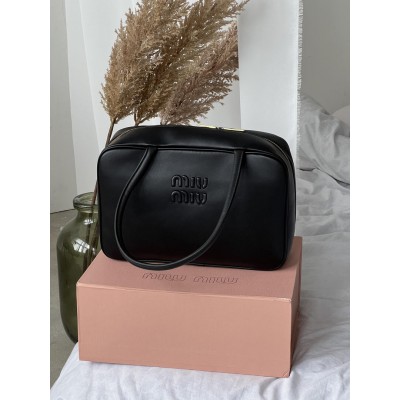 Сумка жіноча Miu Miu Leather Beau Bag чорний наплічна Міу Міу (Premium) Сумка жіноча Miu Miu Leather Beau Bag чорний наплічна Міу Міу (Premium)