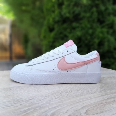 Nike Blazer Білі з пудрою, Розмір 41 Nike Blazer Білі з пудрою, Розмір 41