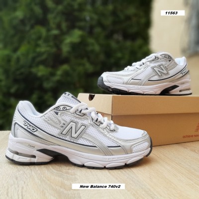 New Balance 740v2 белые с синим, Размер 44