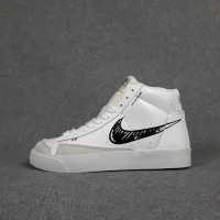 Nike Blazer Mid 77 білі з чорним, Розмір 38