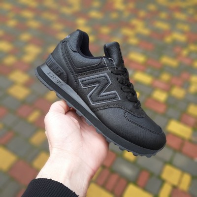 New Balance 574 Classic Triple Black черные, Размер 36