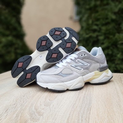 New Balance 9060 світло сірі (сірий задник), Розмір 41