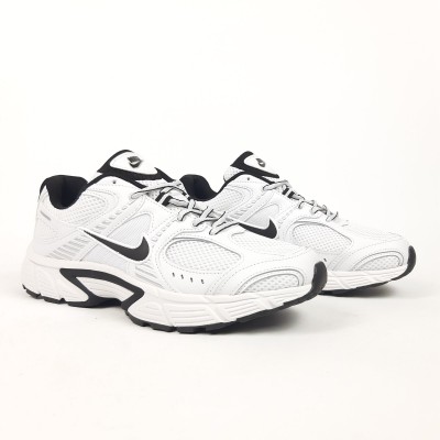 Nike V5 RNR білі з чорним SIN, Розмір 45