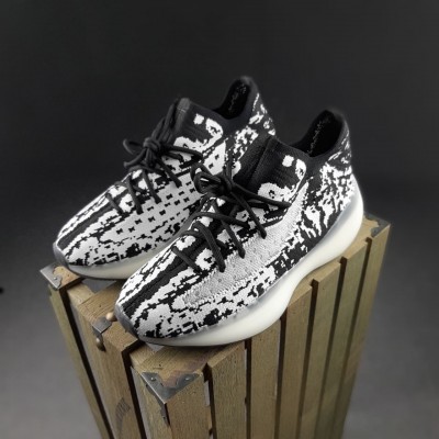 Adidas Yeezy Boost 380 белые с черным, Размер 37