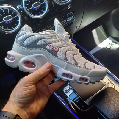 Nike Air Max Plus TN белые с серым и розовым Размер 38