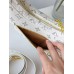 Сумка Луї Вітон хобо Louis Vuitton Loop, білий на плечі