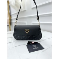 Сумка женская Guess багет черный мини на плечо Гесс