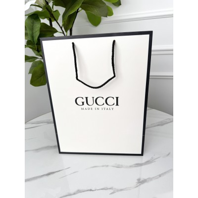 Фирменная упаковка пакет Gucci , упаковка на подарок. Подарочная брендовая упаковка Гуччи Фирменная упаковка пакет Gucci , упаковка на подарок. Подарочная брендовая упаковка Гуччи