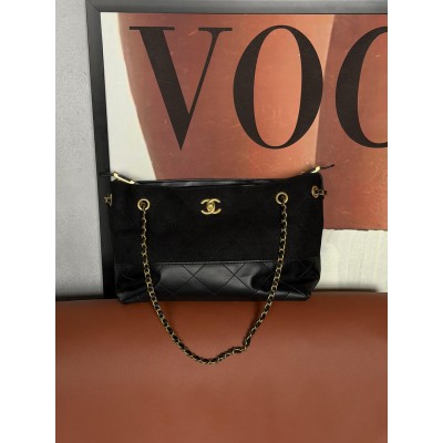 Жіноча сумка Chanel Metiers D’art Bag чорний на плечі Шанель Жіноча сумка Chanel Metiers D’art Bag чорний на плечі Шанель