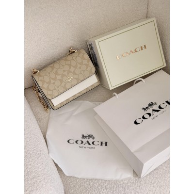 Сумка жіноча Coach Mini Klare Crossbody in Signature Canvas через плече молочно-білий Коуч Сумка жіноча Coach Mini Klare Crossbody in Signature Canvas через плече молочно-білий Коуч