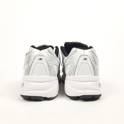 New Balance 740 білі з чорним та сріблом, Розмір 38