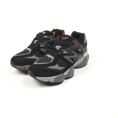 New Balance 9060 черные с серым на серый, Размер 36