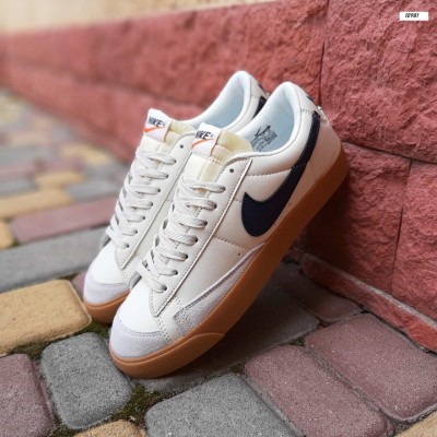 Nike blazer low бежеві на коричневій, Розмір 36