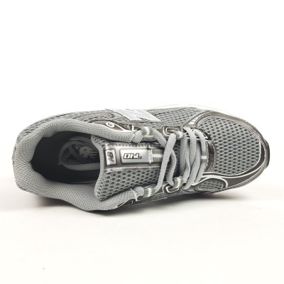 New Balance 740 темно сірі на білій, Розмір 39