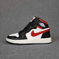 Nike Air Jordan 1 білі з чорним і червоним, Розмір 38