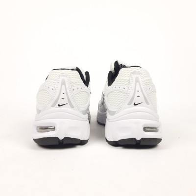 Nike Air Max Moto 2K белые с черным, Размер 42