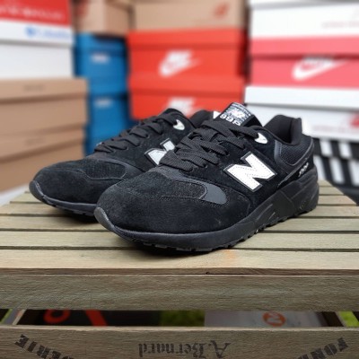New Balance 999 Чорні з білим, Розмір 44
