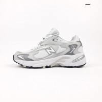 New Balance 725 белые с серым, Размер 39