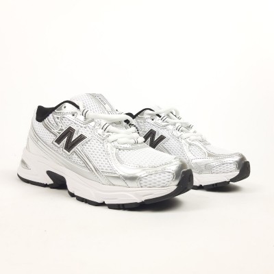 New Balance 740 білі з чорним та сріблом, Розмір 38